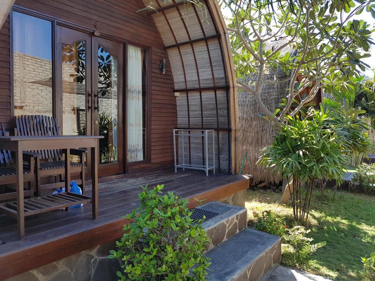 Amora Villa Gili Trawangan Exteriör bild